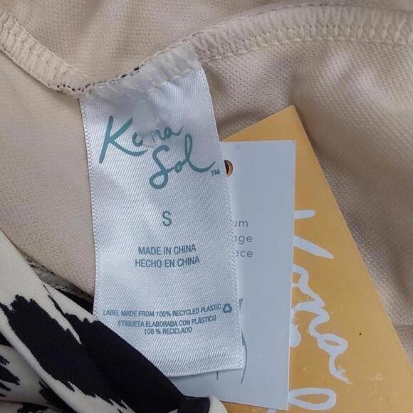 Women's Modern Medium Coverage One Piece Swimsuit | Kona Sol | Small (4-6) - Picture 7 of 10